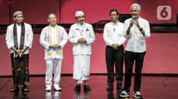 Namun meski berbeda agama, suku, ras, hingga golongan, Ganjar menyatakan bahwa seluruh masyarakat Indonesia adalah saudara satu bangsa dan satu kemanusiaan. (Liputan6.com/Faizal Fanani)