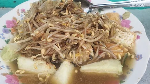 Lontong Balap Cak Slamet