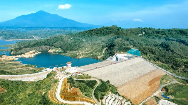 Menteri PU Gelar Panen Demplot dan Pameran Hasil Panen IPHA