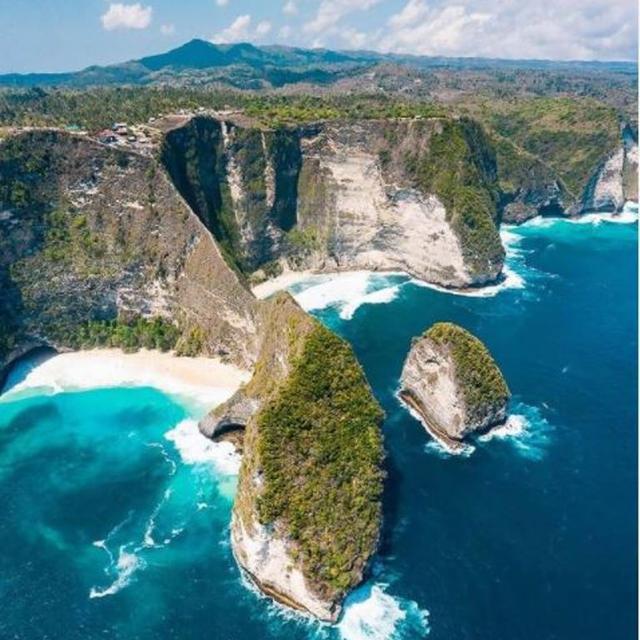 Pantai Kelingking Bali Jadi Pantai Paling Instagramable di Dunia