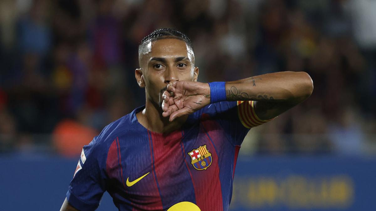 Bukan Rotasi Teknis, Ini Alasan Raphinha Tidak Starter di Laga Barcelona vs Valencia