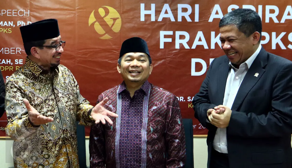 Salim Segaf Al-Jufri, Jazuli Juwaini dan Fahri Hamzah saat menghadiri Launching Hari Aspirasi F-PKS, Jakarta, Selasa (17/11/2015). Hari Aspirasi Rakyat ini dalam rangka menjalankan amanah wakil rakyat yang berasal dari PKS. (Liputan6.com/Johan Tallo)