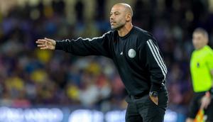Pelatih Kepala, Javier Mascherano, dari Inter Miami CF bereaksi selama pertandingan MLS antara Orlando City SC dan Inter Miami CF di Stadion Inter&Co pada 1 Maret 2026 di Orlando, Florida. (Dustin Markland/Getty Images via AFP)