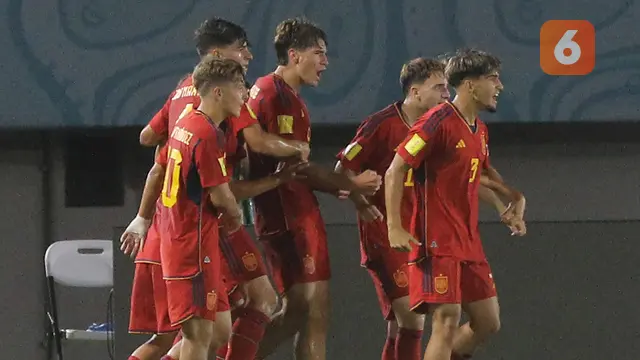 Foto: Marc Guiu Cemerlang, Cetak Gol dan Assist saat Timnas Spanyol U-17 Sikat Kanada di Piala Dunia U-17 2023