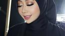 Asri sendiri sengaja menutup auratnya karena menjadi presenter acara keagamaan [instagram/joemakeup20]