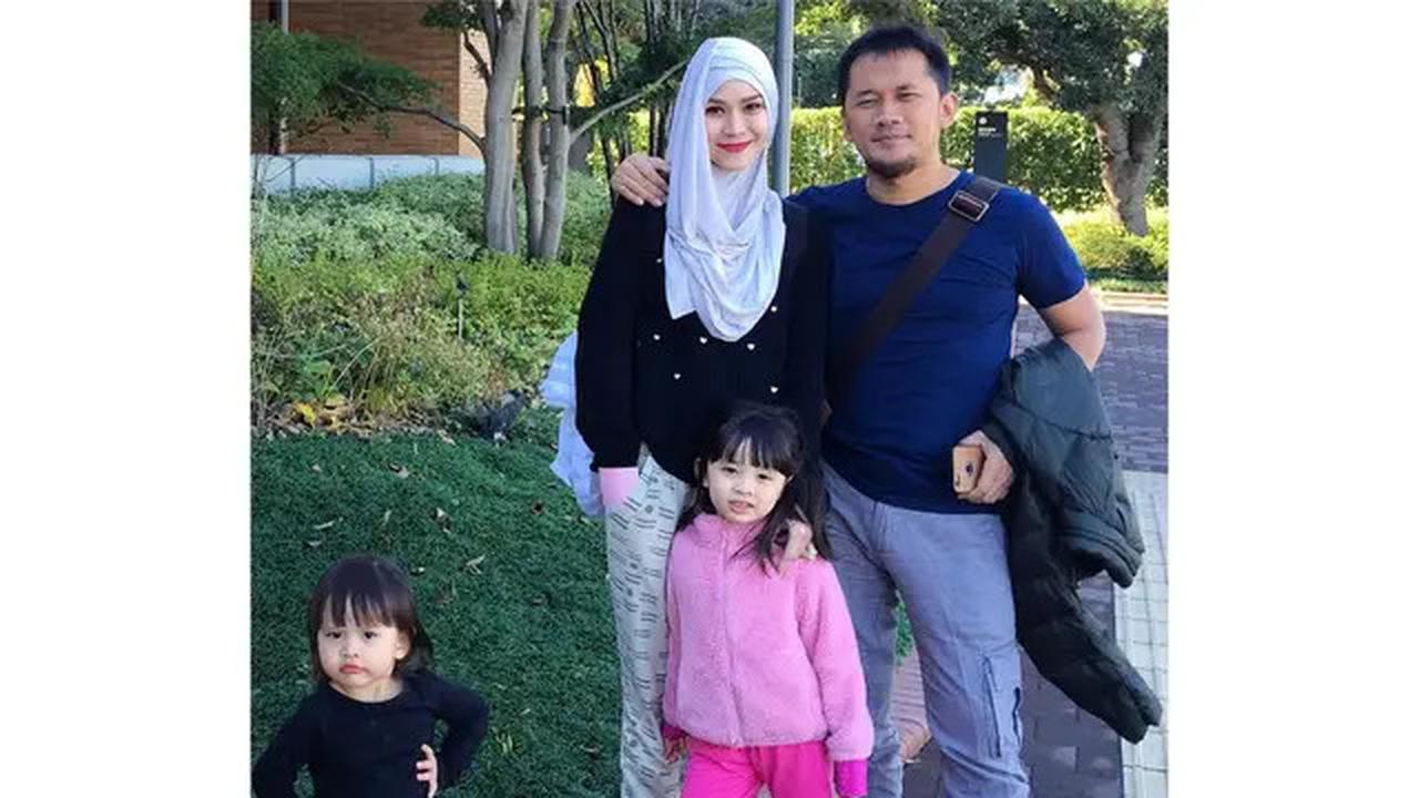 9 Potret Transformasi Kana Sybilla, dari Anak Menggemaskan Hingga Gadis Sampul