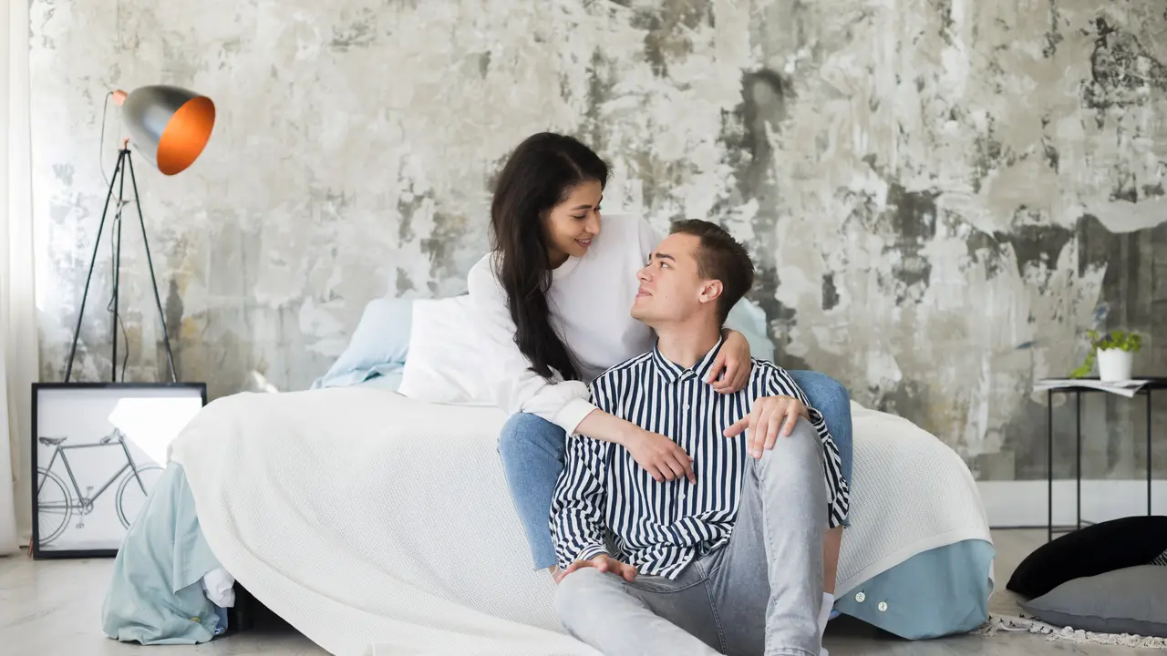 pasangan cinta