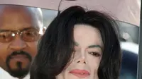 Michael Jackson  (AP Photo/Michael A. Mariant, File)