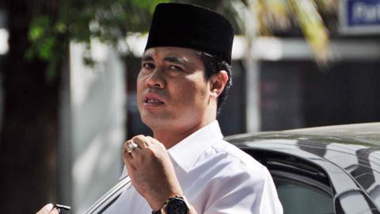 Politikus Senayan senang Aceng dilengserkan