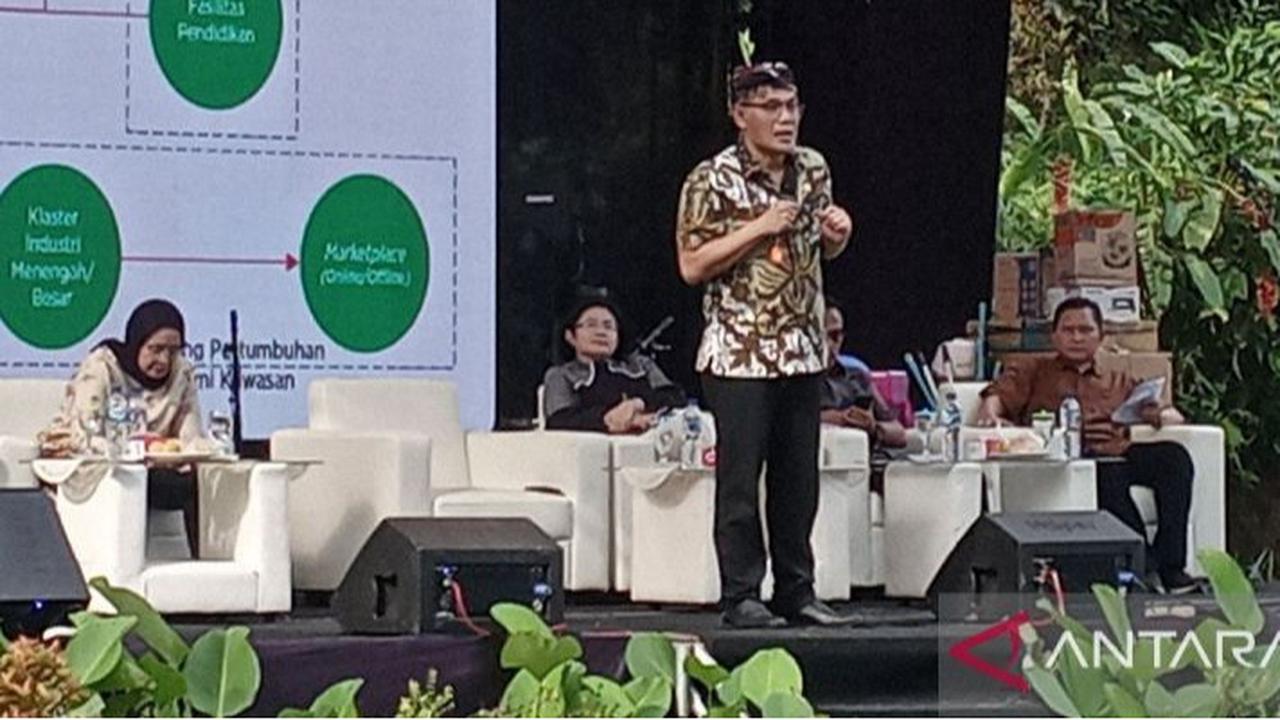Budiman Sudjatmiko Ungkap Berantas Kemiskinan Bisa Lewat Industri Digital