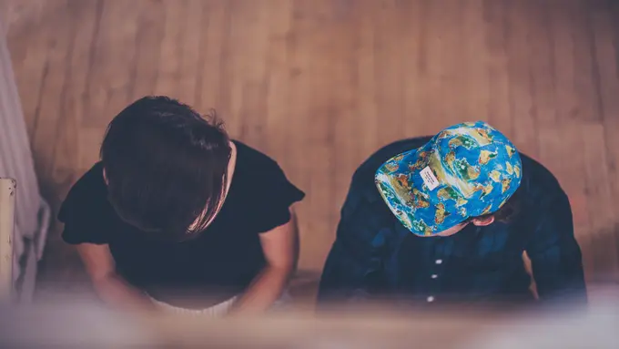 Nyemangatin Pasangan Dengan Lebih Dari Sekadar Kata-kata