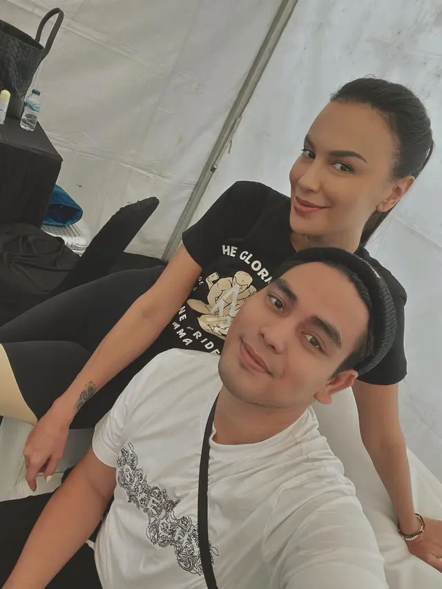 Sophia Latjuba dan Juno Aljoa