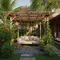 8 Inspirasi Area Duduk Outdoor di Halaman Belakang dengan Pergola dan Tanaman Hias yang Minimalis