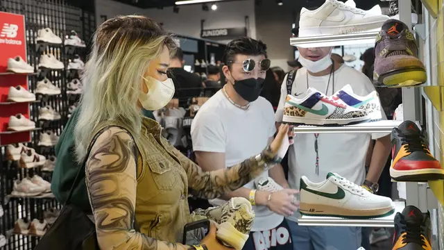 Berburu Sepatu Olahraga di JD Sports Lippo Mall Kemang