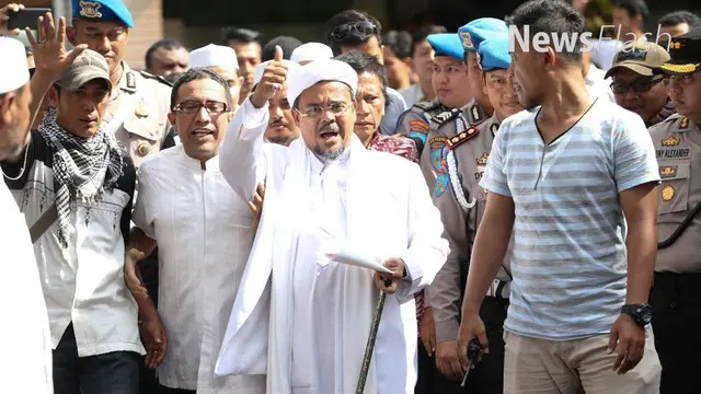 NEWS FLASH: Pemeriksaan Selesai, Rizieq Shihab Dicecar 23 Pertanyaan