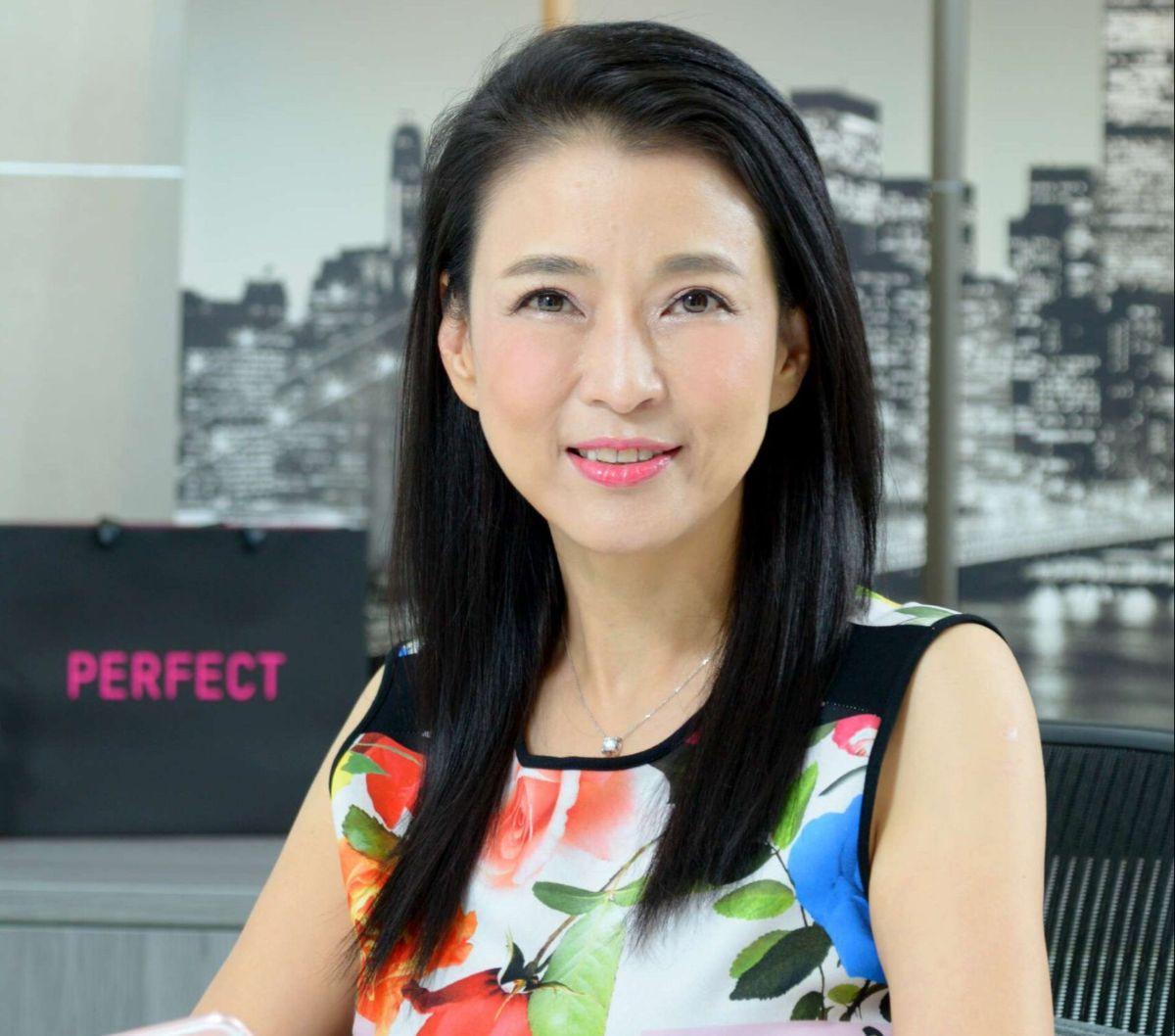 Menurut Alice Chang, "Di Indonesia, kami melihat potensi besar untuk AR dan AI di bidang kecantikan dan teknologi."