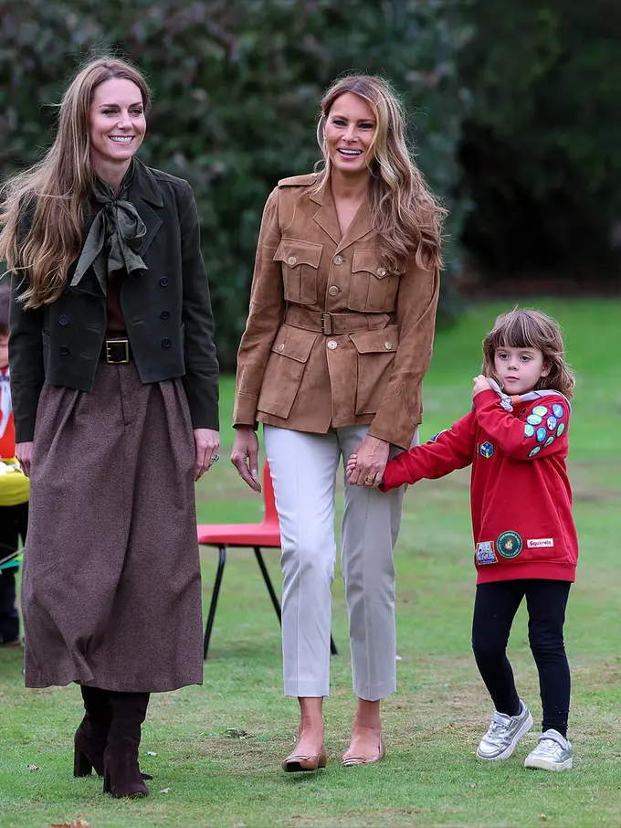 Gaya Keibuan Melania Trump dan Kate Middleton Bermain Bersama Anak-Anak Pramuka, Kompak Berbalut Busana dari Ralph Lauren