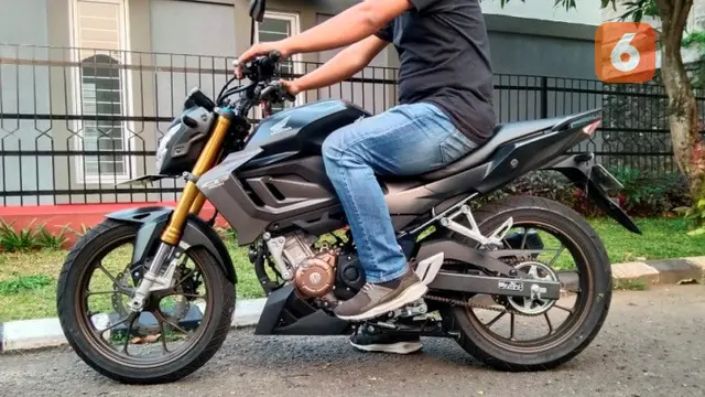 Honda CB150R Streetfire