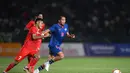 <p>Timnas Indonesia U-22 harus berjuang ke perpanjangan waktu saat melawan Thailand pada laga final sepak bola SEA Games 2023. (Nhac NGUYEN / AFP)</p>