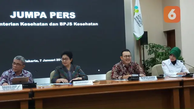 Menteri Kesehatan Republik Indonesia Nila Farid Moeloek dan Direktur Utama BPJS Kesehatan Fachmi Idris