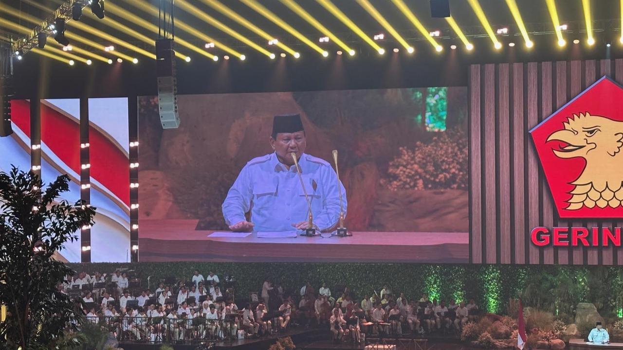 VIDEO: Marah Besar Prabowo Ancam Pengusaha Bandel Bikin Petani Susah "Saya Cekik Kau!"