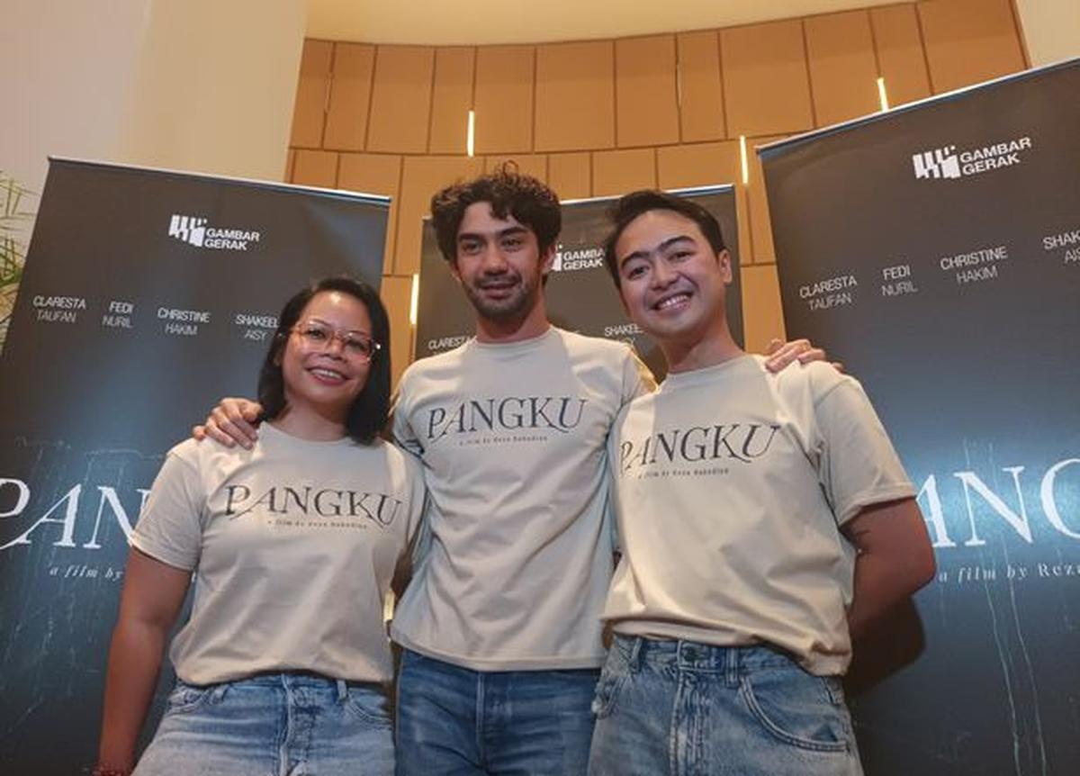 Reza Rahadian Debut Sebagai Sutradara, Simak Sinopsis dan Deretan Pemain&nbsp;Film&nbsp;'PANGKU'