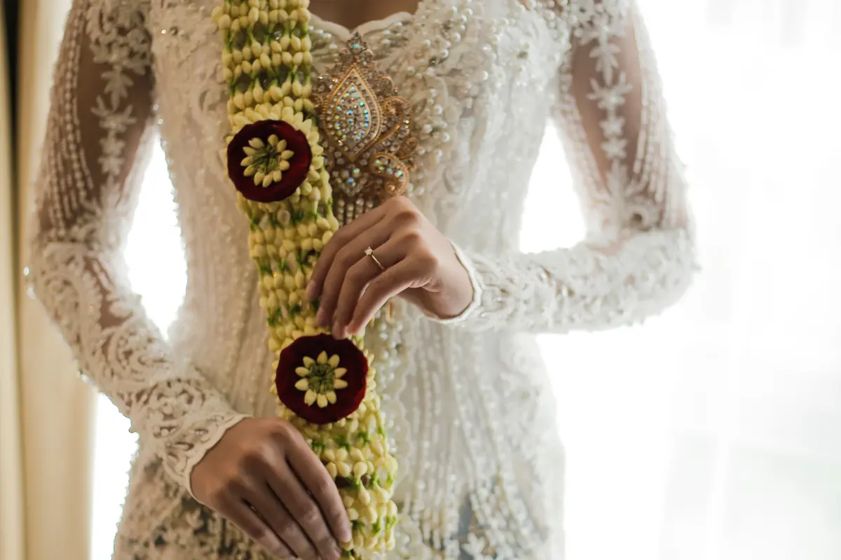 Calon Pengantin Ini Bikin Netizen Merinding