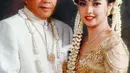 "Saat itu Pak Syarief telah menduda selama 13 tahun. Jadi, dia memang serius untuk mencari seorang istri," jelas wanita kelahiran Cianjur, Jawa Barat, 9 November 1976. (dok. Pribadi/ Bintang.com)