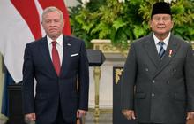 VIDEO: Salut! Adab Didit Prabowo di Istana, Hampiri & Salami Gibran, Kapolri Hingga Menteri