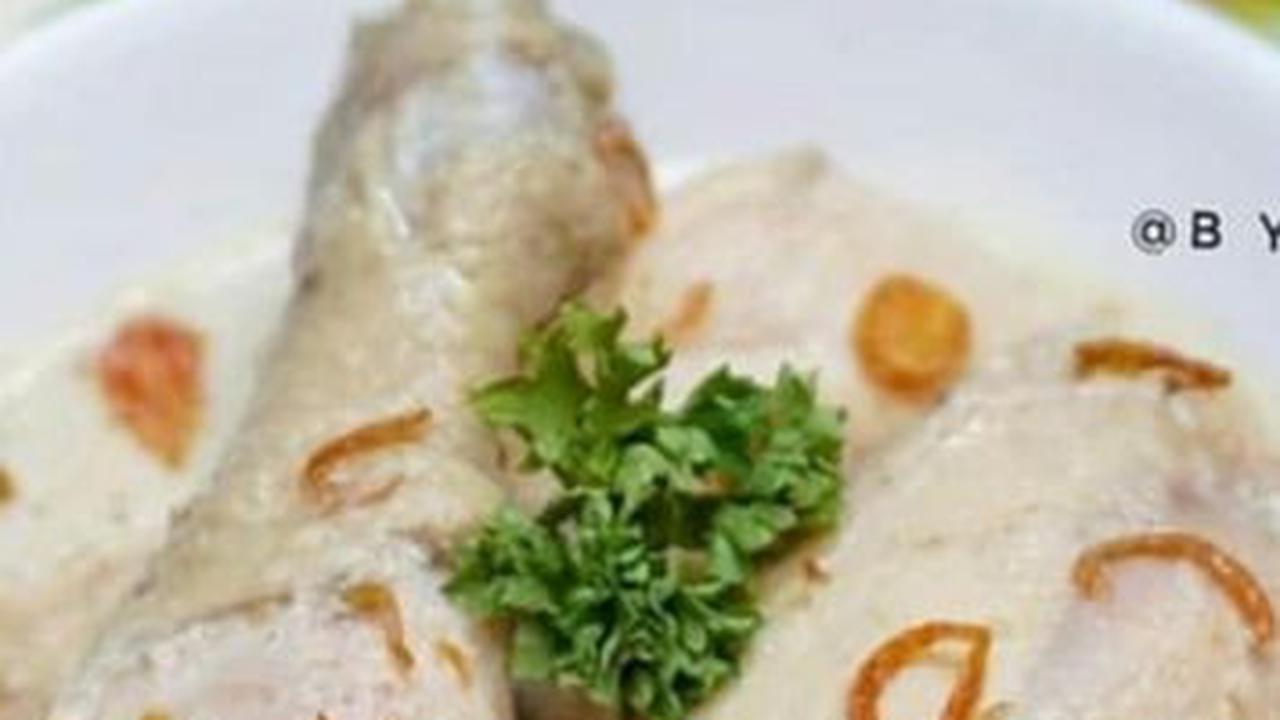 3. Resep Opor Ayam Jawa Putih<br>