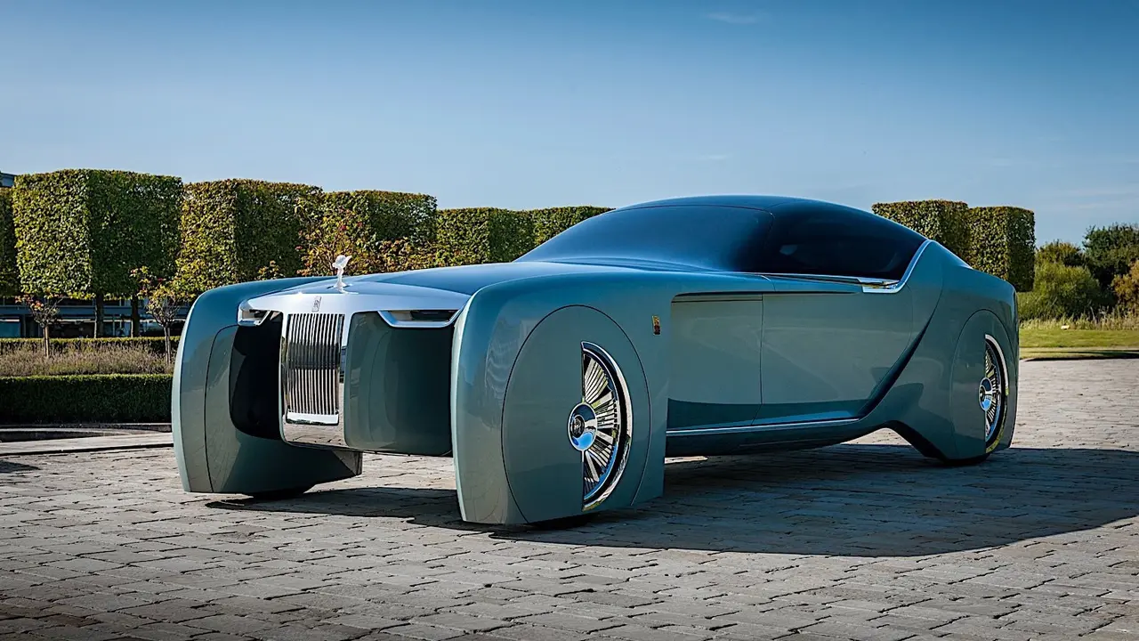 Rolls-Royce secara resmi menghadirkan mobil konsep 103EX di tahun 2016
