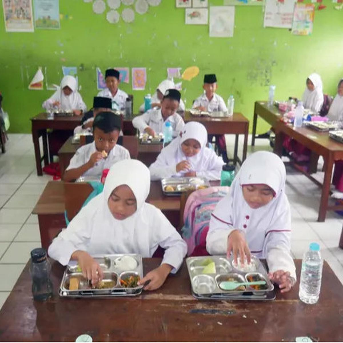 Mendagri Tito Karnavian Siapkan Rapat Seluruh Kepala Daerah, Bahas Kasus Keracunan MBG