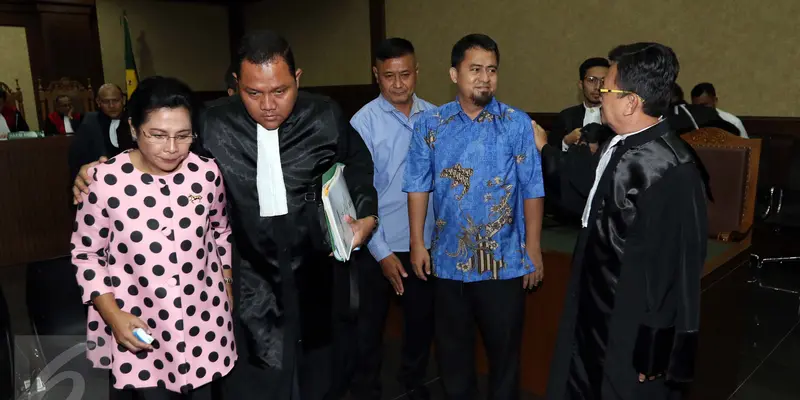 20160831-Kakak Saipul Jamil Dengarkan Dakwaan Jaksa KPK-Jakarta