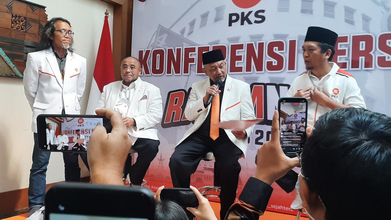 PPN Naik 12 Persen, Presiden PKS: Bansos dan Subsidi Listrik untuk Pekerja Harus Terus Dijalankan