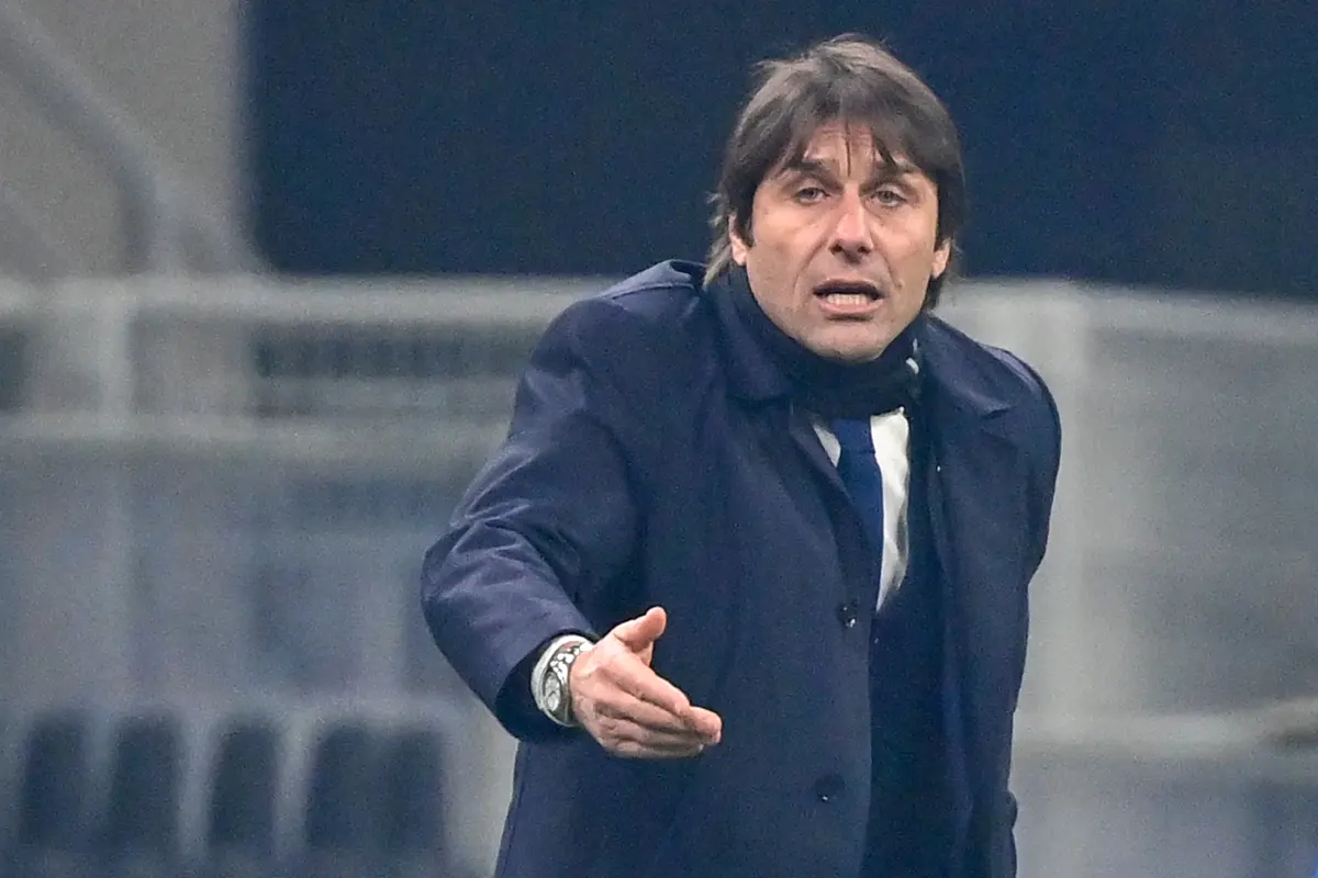 Gol Arturo Vidal dan Nicolo Barella Antar Inter Milan Pecundangi Juventus