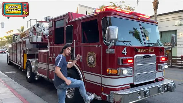 6 Momen Liburan Maia Estianty Ke Los Angeles Bersama Suami dan El Rumi
