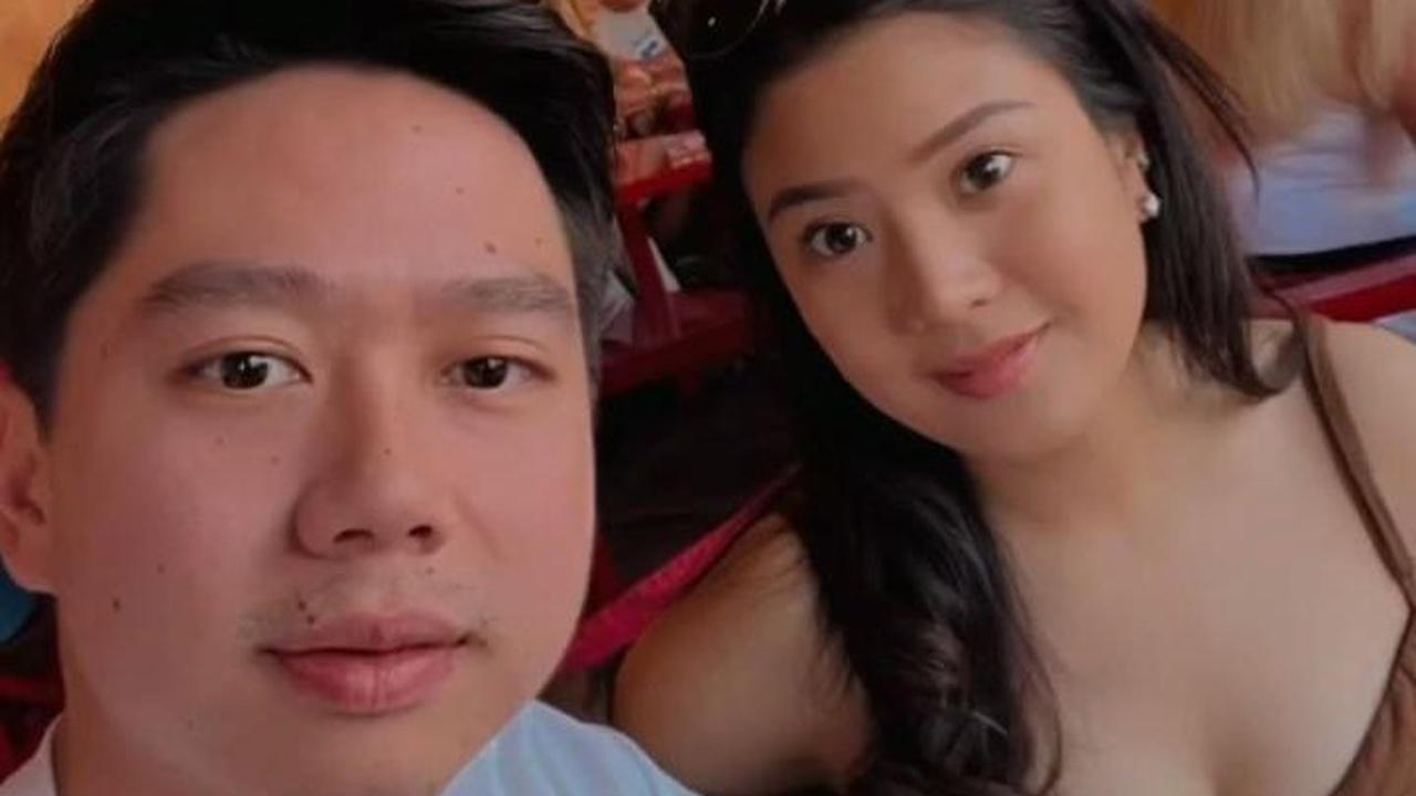 Selama <i>babymoon</i>, Valen kerap mengunggah potretnya bersama sang suami, Kevin Sanjaya. Dalam potret ini, keduanya tampak sedang berada di sebuah restoran untuk makan siang. Ia juga kerap mengunggah potret makanan yang mereka pesan.