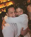 Melalui akun instagramnya, Naysila Mirdad membagikan momen memeluk sang pacar, Arfito Hutagalung. Berikut beberapa potret perayaan ulang tahun pacar anak Lydia Kandou dan Jamar Mirdad ini. [Instagram/naymirdad]