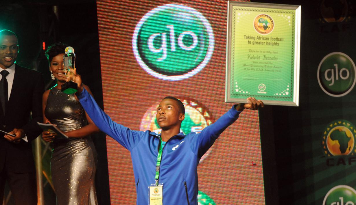 Kelechi Iheanacho yang kini merumput bersama Leicester City menjadi pemain terbaik di Piala Dunia U-17 2013. Bersama timnas Nigeria, Iheanacho mampu mencetak enam gol sepanjang turnamen dan mengantar Nigeria keluar sebagai juara. (AFP/Pius Utomi Ekpei)
