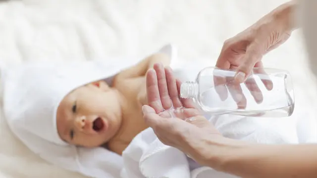 Ilustrasi baby oil
