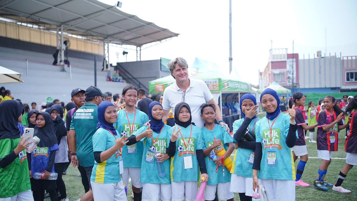 Bermunculan Bibit Baru Sepak Bola Putri dari Bekasi