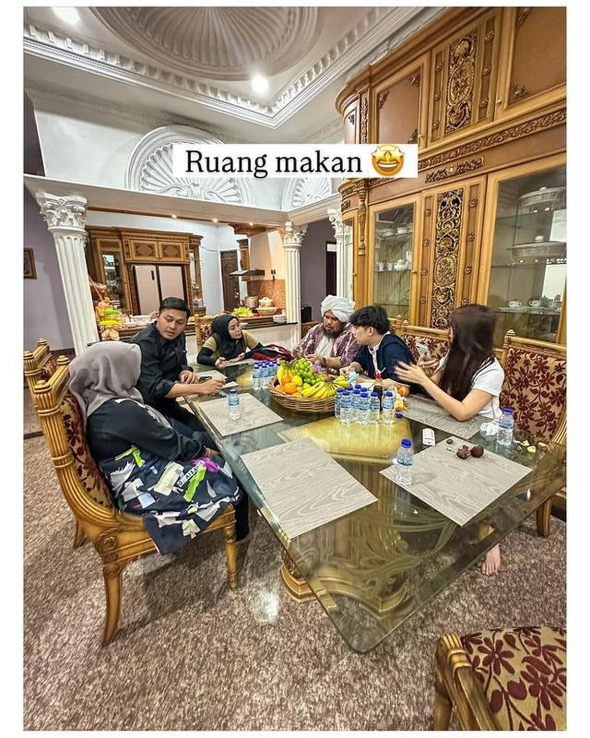 10 Potret Rumah Mewah Muzdalifah yang Ditawarkan ke Willie Salim, Senilai Rp100 M