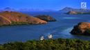 <p>Pemandangan sebuah teluk di Pulau Rinca, Taman Nasional Komodo, NTT, Minggu (14/10). Selain terkenal dengan komodonya, Pulau Rinca memiliki pemandangan alam yang indah dan memikat wisatawan. (Merdeka.com/Arie basuki)</p>