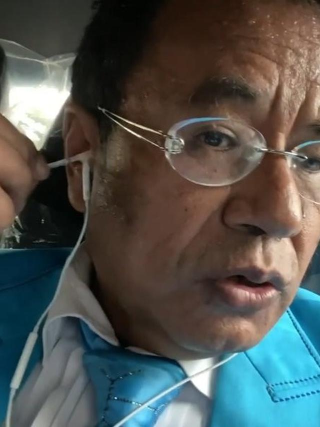 Protokol kesehatan Hotman Paris (https://www.instagram.com/p/CCr30yqFnYP/)