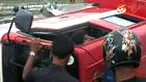 Sebuah mobil pemadam kebakaran di Polewali Mandar, Sulbar, terguling beberapa kali hingga menghalangi jalan Trans Sulawesi. Akibatnya, empat petugas pemadam kebakaran terluka parah dan jalanan macet total selama lebih empat jam.