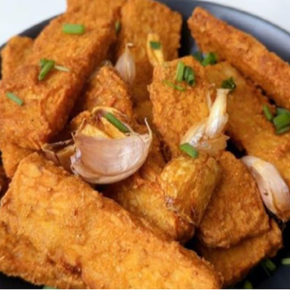 Sedap Banget, Tempe Goreng Bawang Putih dengan Rasa Lebih Kaya