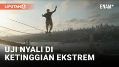 Atlet slackline asal Estonia, Jaan Roose, membuat sejarah dengan meniti tali sepanjang 1 kilometer di atas Jembatan Bosporus, menghubungkan benua Asia dan Eropa di Istanbul.