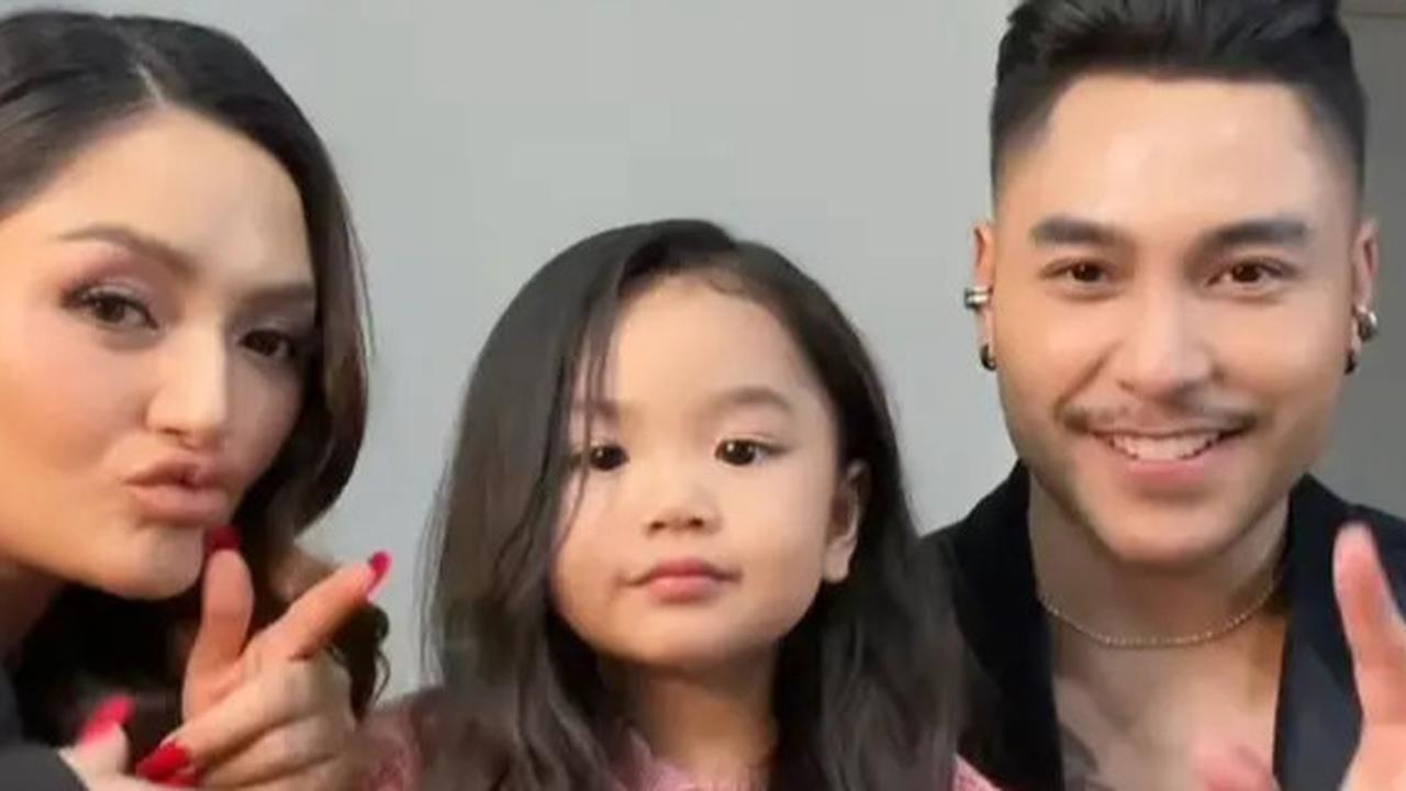 Potret Gemas Xarena Anak Siti Badriah dan Krisjiana Baharudin, Ada Aja Tingkah Lucunya