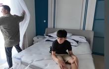Diberi 3 Ruangan, Potret 2 Kamar & Ruang Bermain Rafathar di Rumah Baru - Kamar Mandi Dilengkapi Bathtub