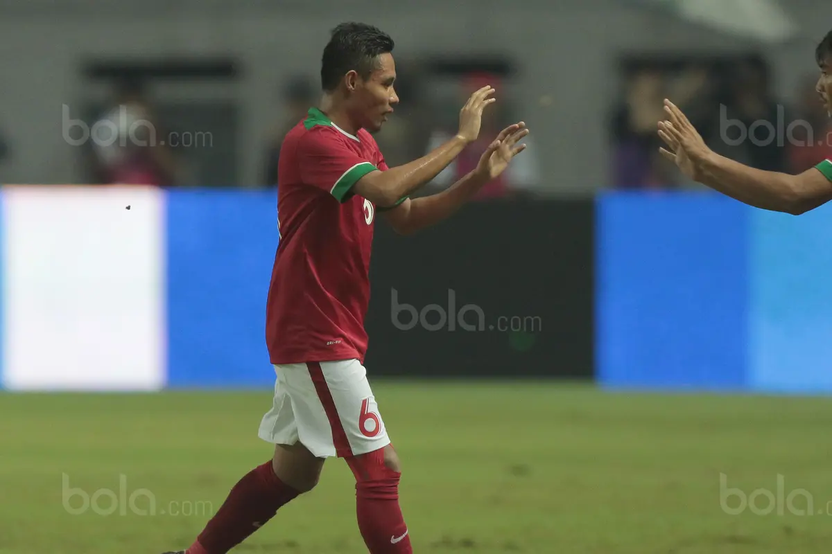 Evan Dimas